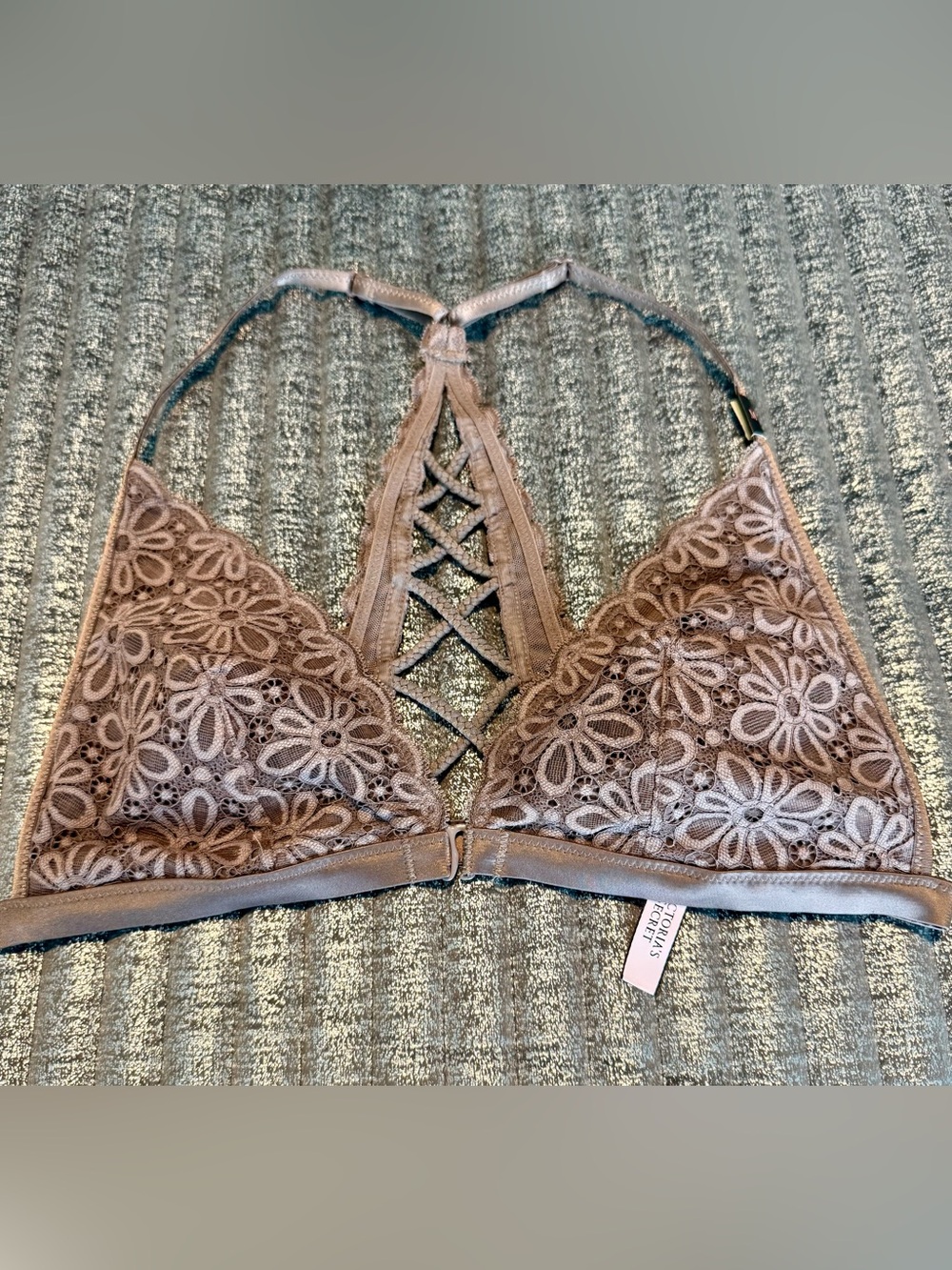 Victoria's Secret Lace Bralette in Mauve Taupe